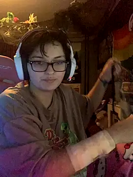 space g1rl online show from November 2025 06:18:01 PM