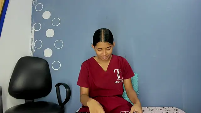 aitanacortes online show from January 2025 12:45:02 PM