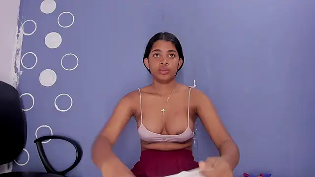 aitanacortes online show from February 2025 01:06:01 PM