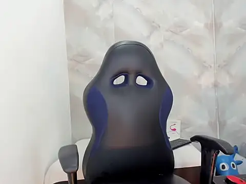 aitanacortes online show from October 2025 01:42:02 PM