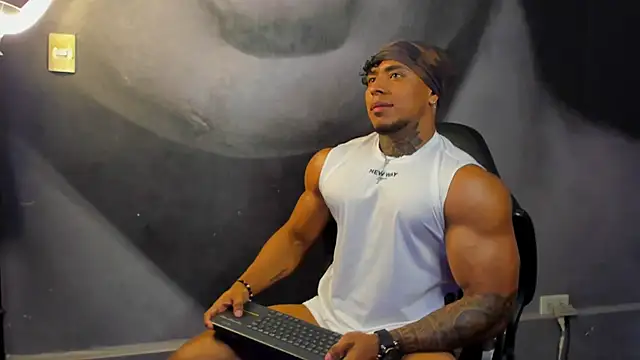 bradley smith online show from March 2025 07:16:01 AM