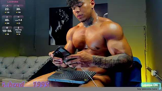 bradley smith online show from April 2026 04:23:02 AM