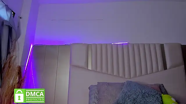 queen angelique online show from January 2025 09:50:01 PM