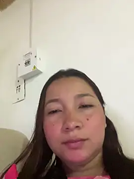 queen angelique online show from March 2026 03:54:01 AM