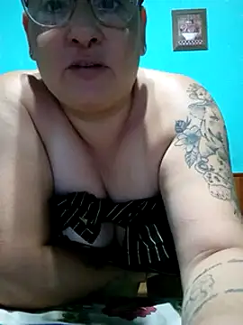 Snapshot of valkiria_08 chatting on January 2025 04:14:02 AM valkiria 08 online show from January 2025 04:14:02 AM