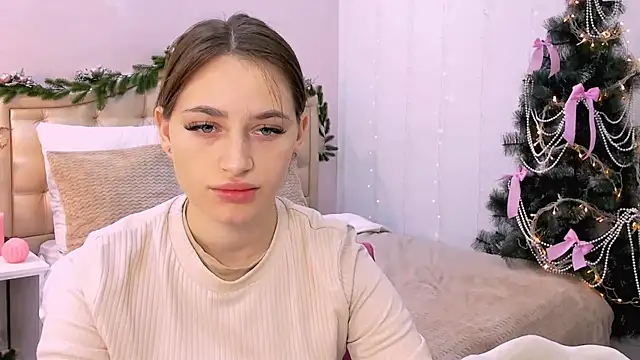 Snapshot of queenofjoyy chatting on December 2024 06:02:02 AM queenofjoyy online show from December 2024 06:02:02 AM