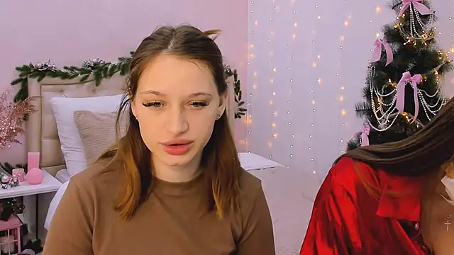 Snapshot of queenofjoyy chatting on December 2024 06:12:02 AM queenofjoyy online show from December 2024 06:12:02 AM