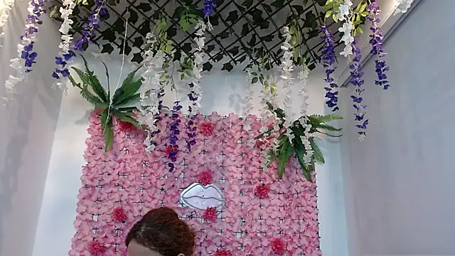 BLONDE SEXYHOT online show from February 2025 01:02:01 AM