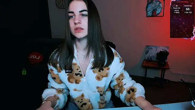 juli kisss online show from January 2025 01:29:01 AM