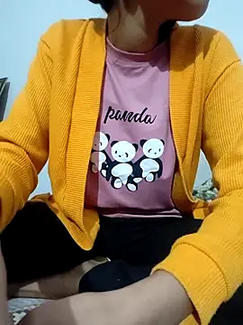 Snapshot of catreena chatting on November 2025 08:02:02 PM catreena online show from November 2025 08:02:02 PM