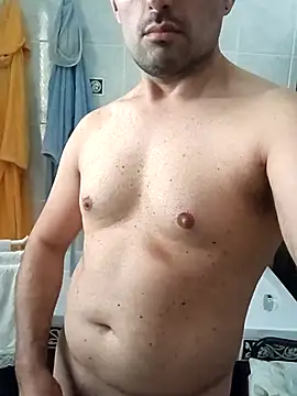 Snapshot of pisellinodurissimo chatting on May 2026 12:11:01 PM pisellinodurissimo online show from May 2026 12:11:01 PM