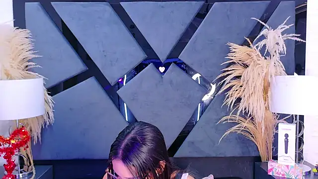 Snapshot of KylieWhite chatting on September 2025 01:16:02 PM KylieWhite online show from September 2025 01:16:02 PM