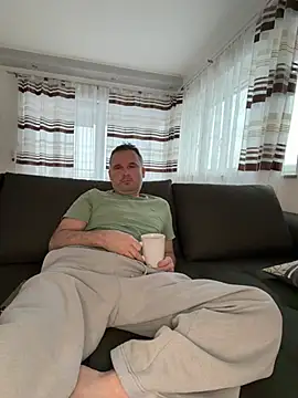 w12er online show from February 2026 07:18:01 AM