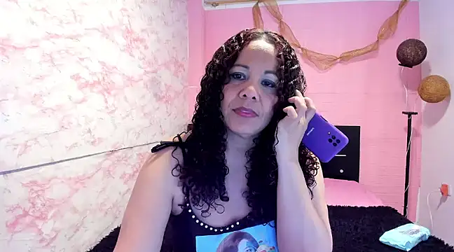 Snapshot of Brunette_sasha chatting on February 2025 01:33:01 PM Brunette sasha online show from February 2025 01:33:01 PM