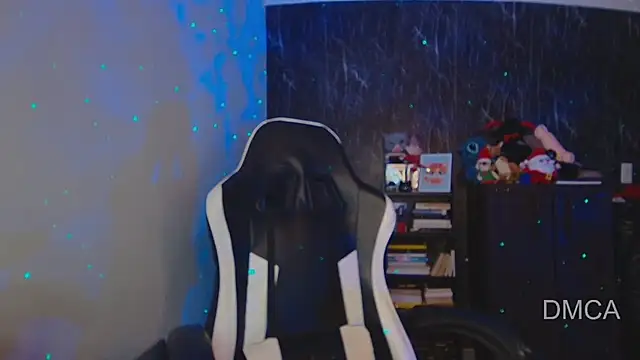 Snapshot of Drea_Foox chatting on December 2024 02:56:02 AM Drea Foox online show from December 2024 02:56:02 AM