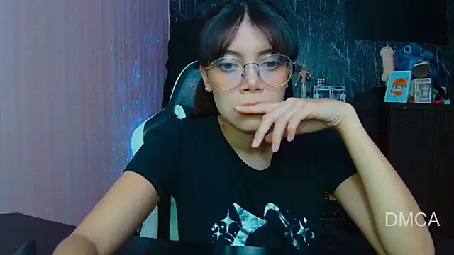 Snapshot of Drea_Foox chatting on October 2025 02:23:02 AM Drea Foox online show from October 2025 02:23:02 AM