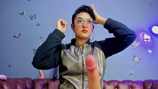 Kaira mosse online show from March 2025 12:18:02 PM