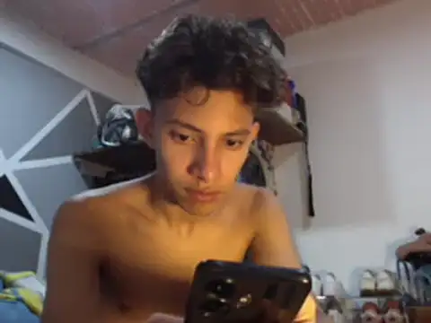 ferchitibellako online show from December 2024 03:54:02 AM