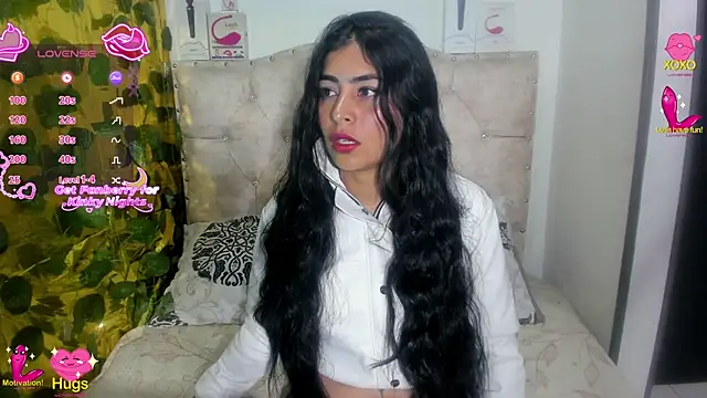 Snapshot of cristalconnorr chatting on November 2025 03:22:01 PM cristalconnorr online show from November 2025 03:22:01 PM