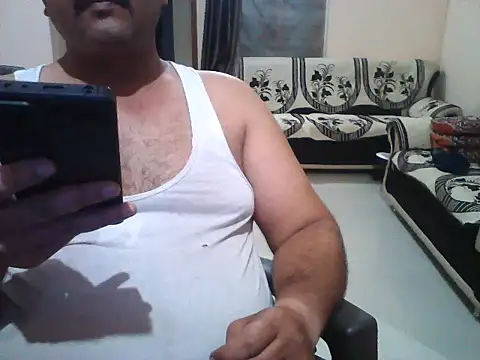 Snapshot of Akhil3290 chatting on July 2026 02:43:01 PM Akhil3290 online show from July 2026 02:43:01 PM