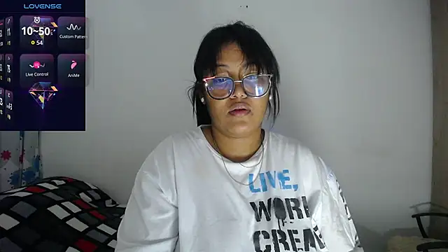 miajoseph  online show from October 2025 02:26:01 AM