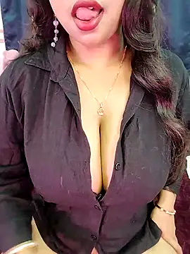 Snapshot of Sexy_Anika-for_you chatting on February 2025 04:51:02 AM Sexy Anika-for you online show from February 2025 04:51:02 AM