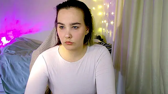 Rosie Nana online show from February 2025 04:25:02 PM