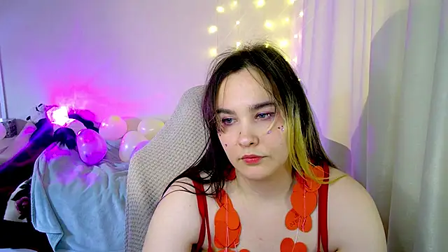 Rosie Nana online show from February 2025 07:12:02 PM