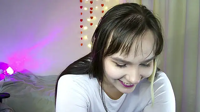 Rosie Nana online show from March 2025 05:03:02 PM