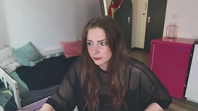 ce leste   online show from October 2025 01:11:01 PM