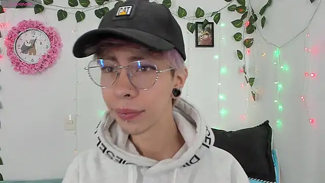  Jakke online show from December 2024 03:19:02 AM