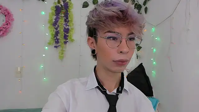  Jakke online show from December 2024 08:04:01 PM