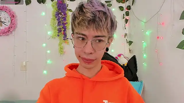  Jakke online show from January 2025 08:22:01 PM