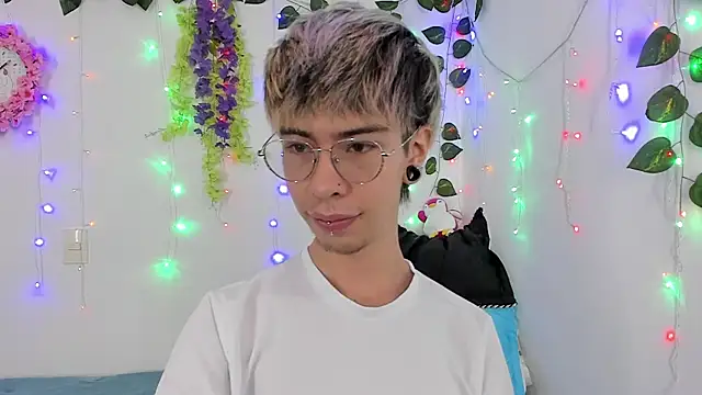  Jakke online show from January 2025 01:10:02 AM