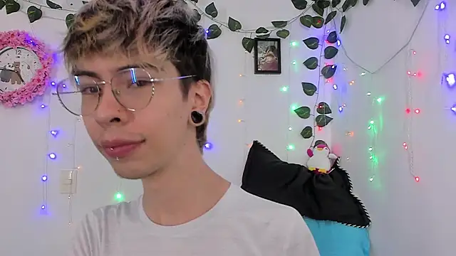  Jakke online show from January 2025 09:48:02 PM