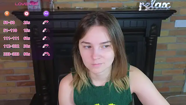 Snapshot of Ellie_Sunset chatting on July 2026 08:17:01 AM Ellie Sunset online show from July 2026 08:17:01 AM