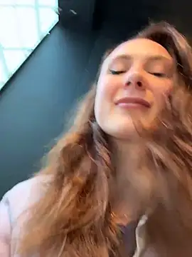 Snapshot of Dina_Tease chatting on October 2025 12:39:02 PM Dina Tease online show from October 2025 12:39:02 PM