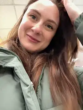 Snapshot of Dina_Tease chatting on November 2025 12:55:01 PM Dina Tease online show from November 2025 12:55:01 PM