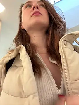 Snapshot of Dina_Tease chatting on November 2025 12:15:02 PM Dina Tease online show from November 2025 12:15:02 PM