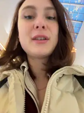 Snapshot of Dina_Tease chatting on December 2025 01:05:02 PM Dina Tease online show from December 2025 01:05:02 PM