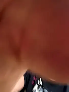 Snapshot of coupleLatinaLovers chatting on December 2024 01:07:02 PM coupleLatinaLovers online show from December 2024 01:07:02 PM