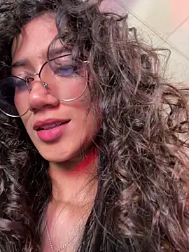 KaitlynLoveCam online show from December 2025 10:28:02 PM