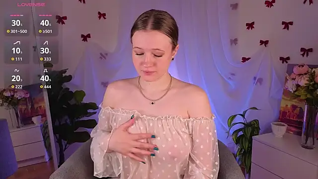 MaydaFoulk online show from March 2026 01:09:01 AM