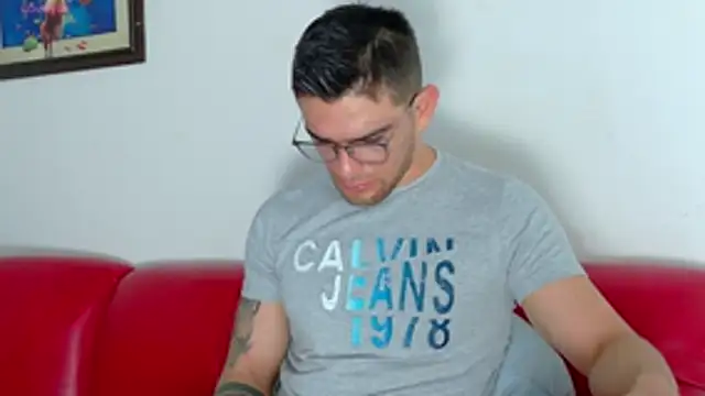 Snapshot of Sexy_Alejandro_ chatting on May 2026 11:40:02 AM Sexy Alejandro online show from May 2026 11:40:02 AM