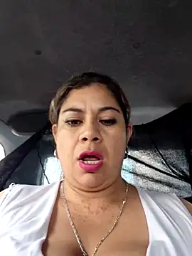 Laura-Hernandez online show from February 2026 03:54:02 PM