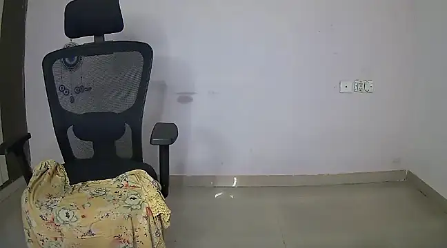 Swetaa  online show from January 2025 11:56:02 AM