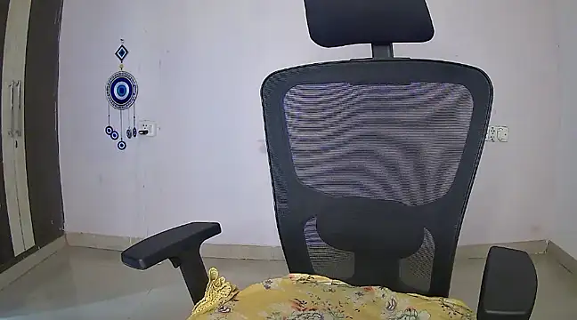 Swetaa  online show from February 2025 06:07:01 AM