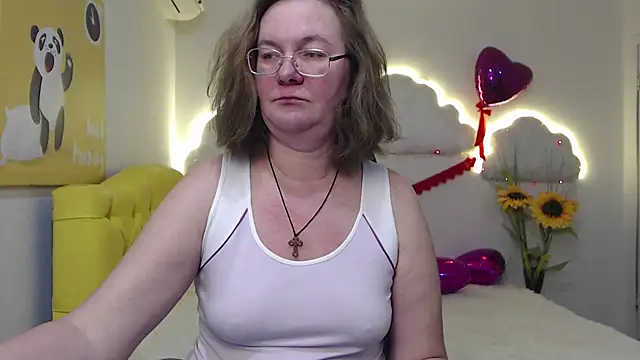 HolyMilfa online show from February 2025 11:01:02 AM