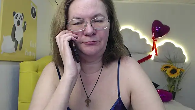 HolyMilfa online show from March 2025 07:41:01 AM