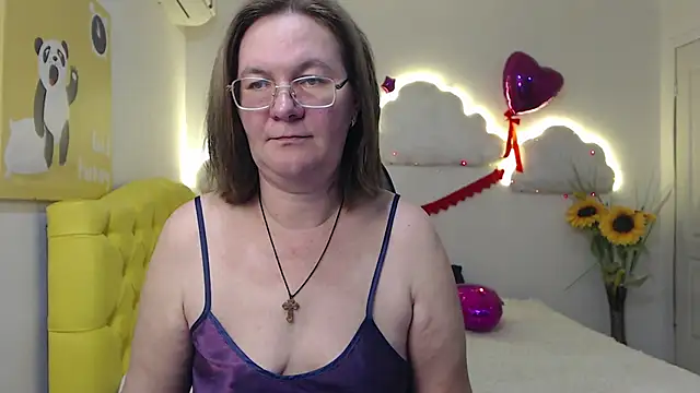 HolyMilfa online show from March 2025 02:07:02 PM